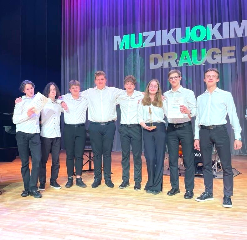 Saksofono ir gitaros ansamblis